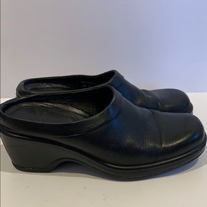 Dansko leather clog size 40